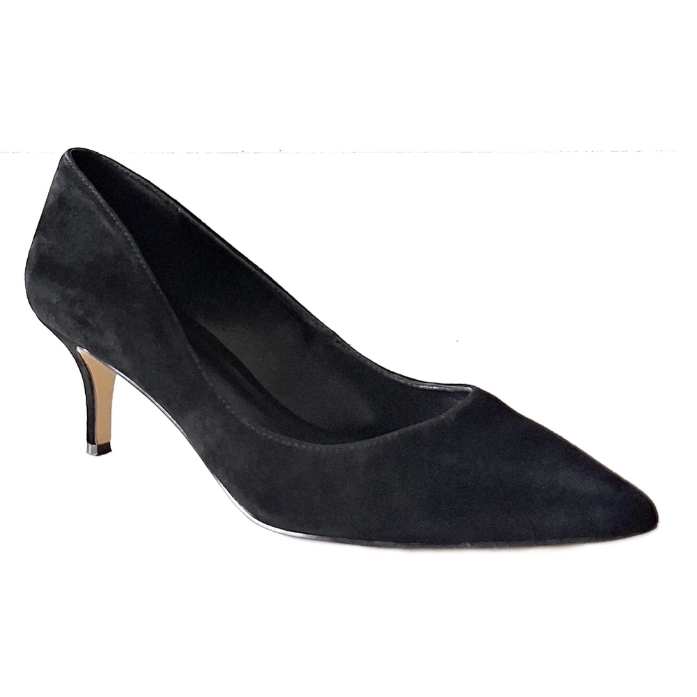White House Black Market Suede Leather Kitten Heel Low Pumps Classic Office